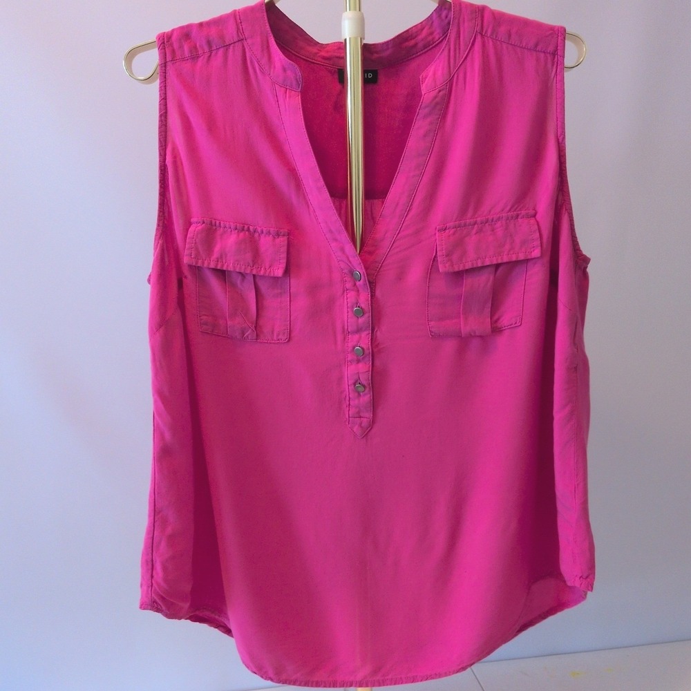 Torrid Sleeveless Blouse Womens 0X Pink V-Neck Button Pocket Rayon Utility Top